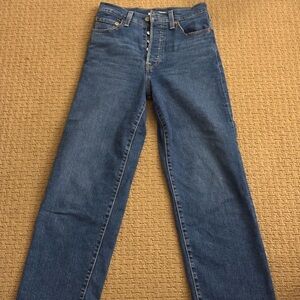 Levi’s 501 Ribcage Jeans